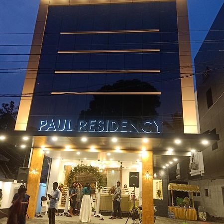 尼杜巴塞莱 Paul Residency酒店 外观 照片